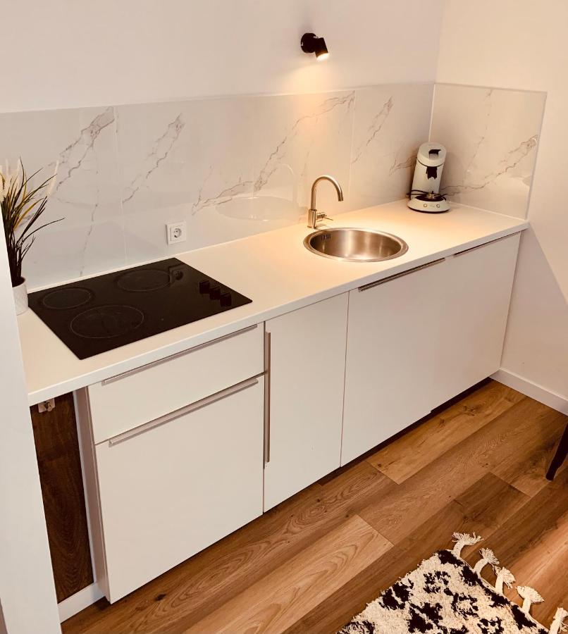 Gaestehaus Zur Uni Klinik Exklusives Apartment Mit Kueche Und Badezimmer هومبورغ المظهر الخارجي الصورة