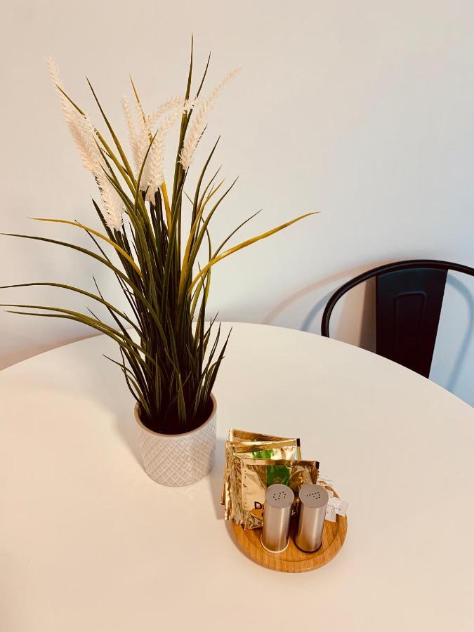 Gaestehaus Zur Uni Klinik Exklusives Apartment Mit Kueche Und Badezimmer هومبورغ المظهر الخارجي الصورة