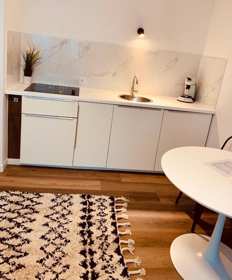 Gaestehaus Zur Uni Klinik Exklusives Apartment Mit Kueche Und Badezimmer هومبورغ المظهر الخارجي الصورة